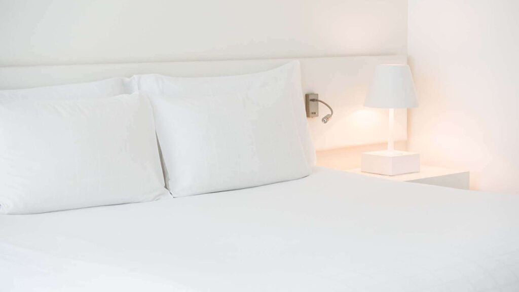 what to consider when purchasing bedding